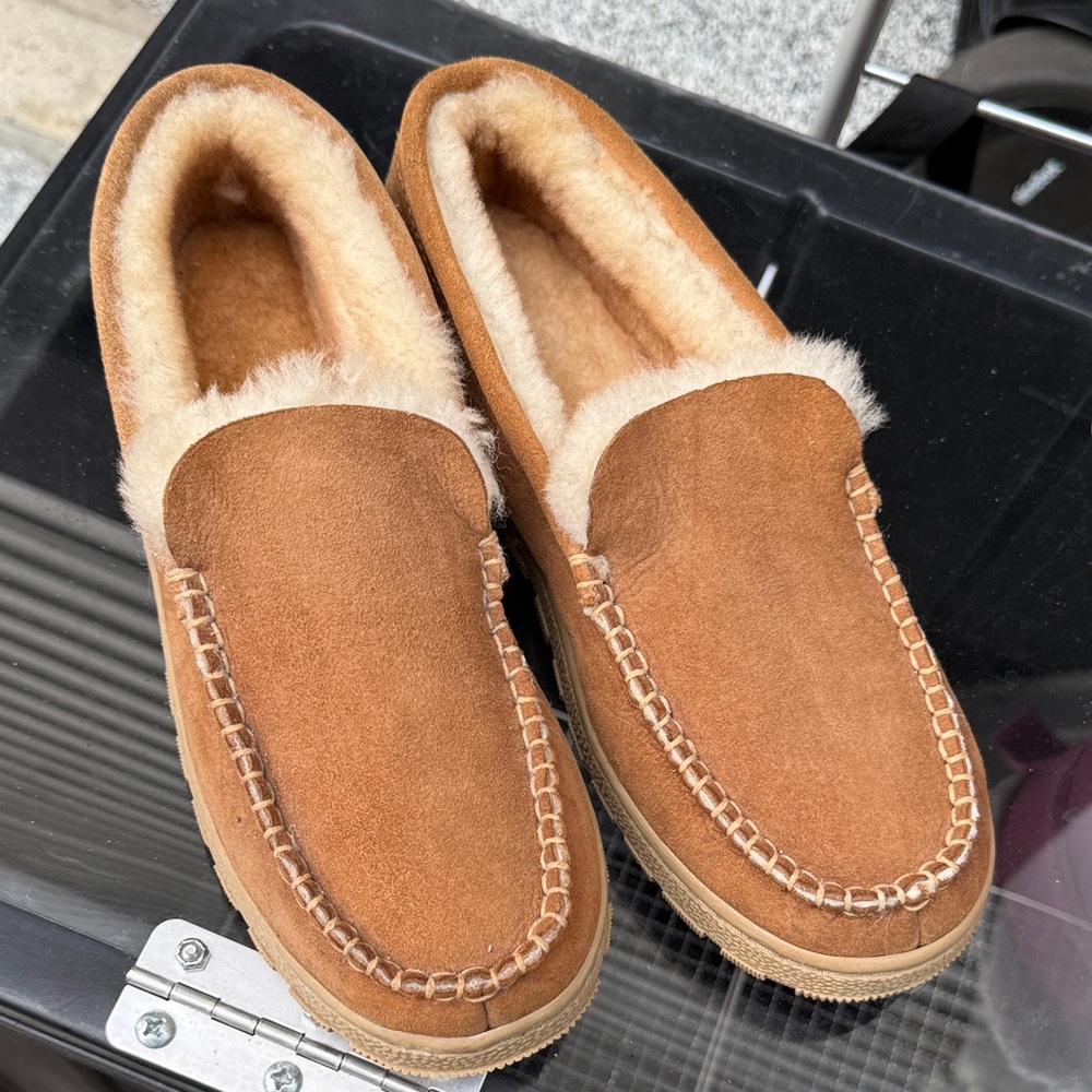 Eddie Bauer Brown Suede Slip-On Loafers Slippers